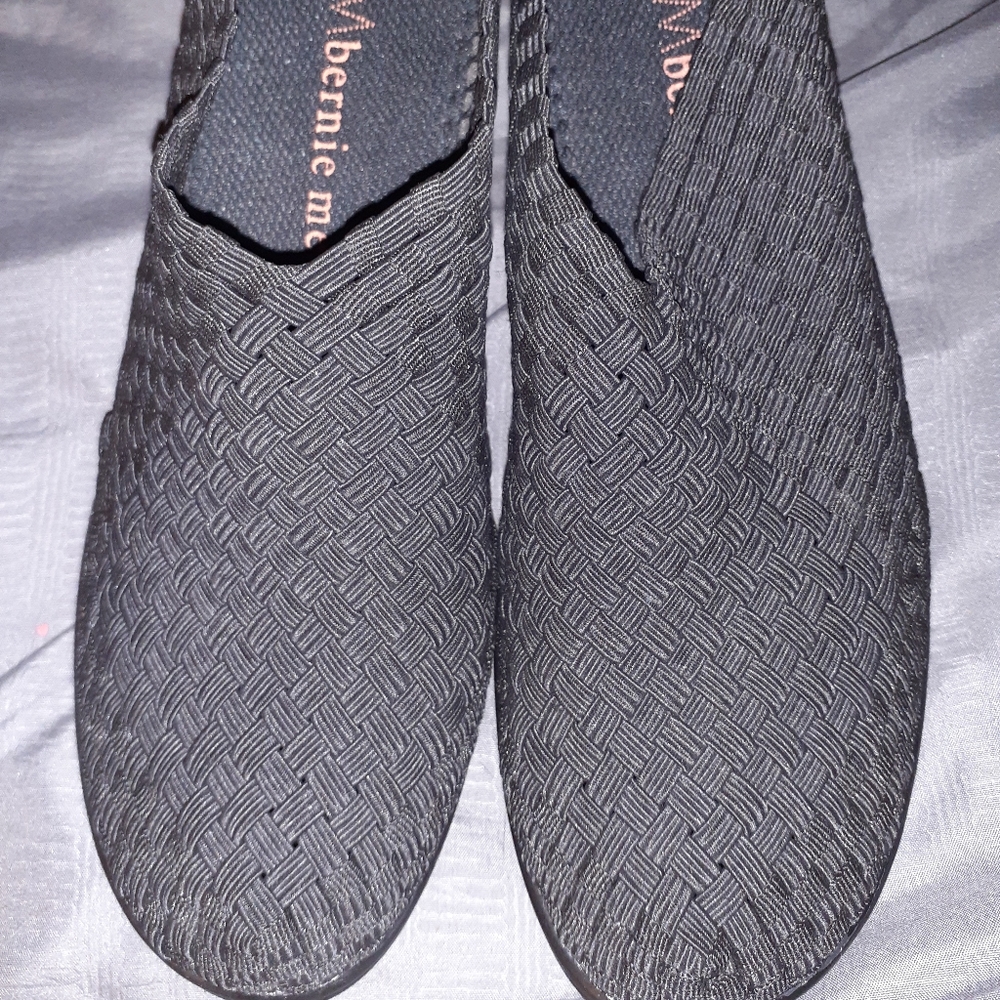BM Bernie mev slip ons